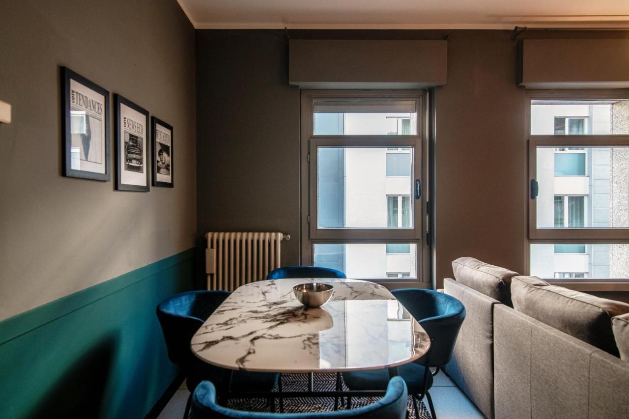 Home N 5 By Quokka 360 - Vintage-Soul Flat On Como Cathedral Bagian luar foto
